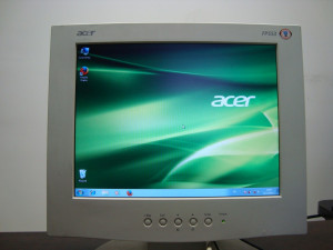 Монитор Acer 15.0'' LCD 1024x768 FP553 (втора употреба)